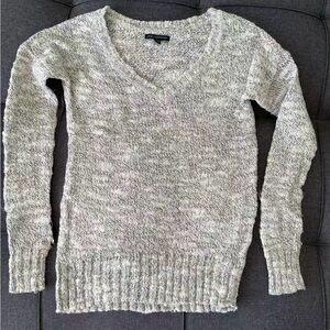 American Eagle Outfitters V-Neck Sweater